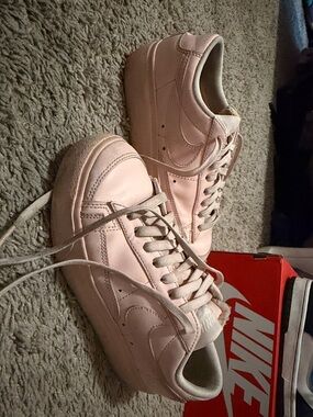 Nike Women’s Light Pink Low-Top Sneakers